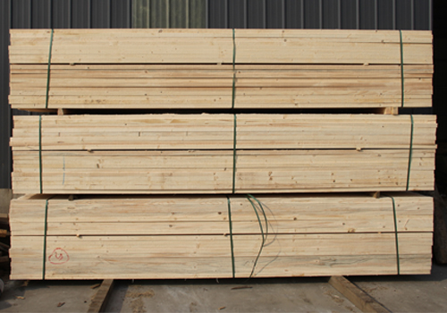 在日常生活中如何维护木材家具？